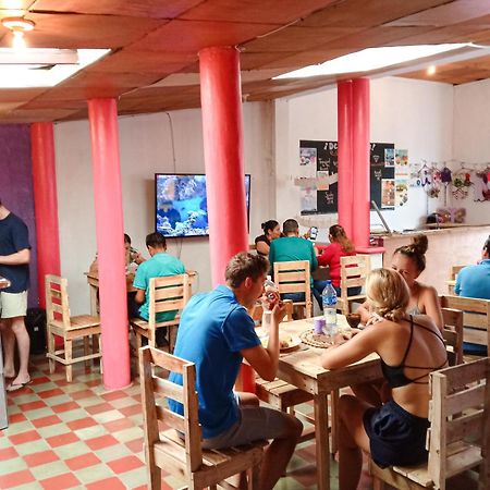 Deakachimba Hostel กรานาดา ภายนอก รูปภาพ