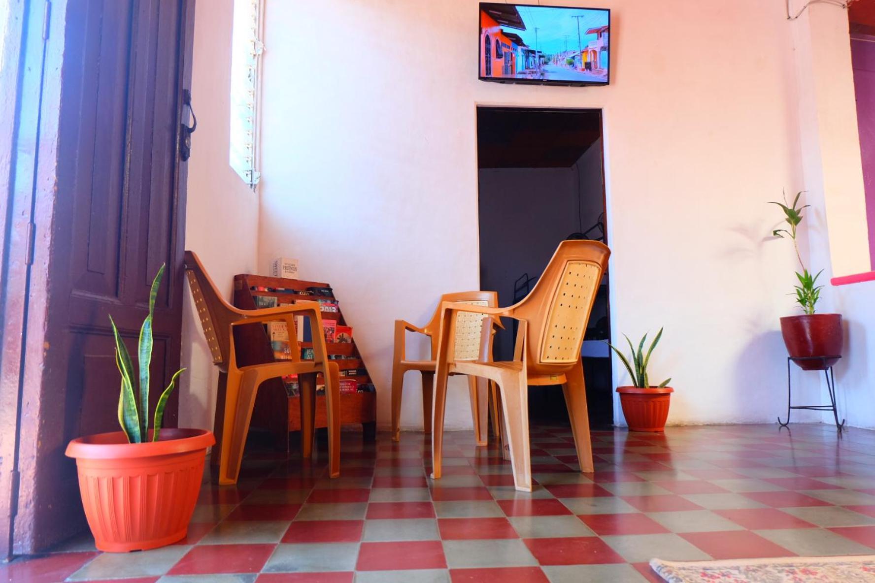 Deakachimba Hostel กรานาดา ภายนอก รูปภาพ