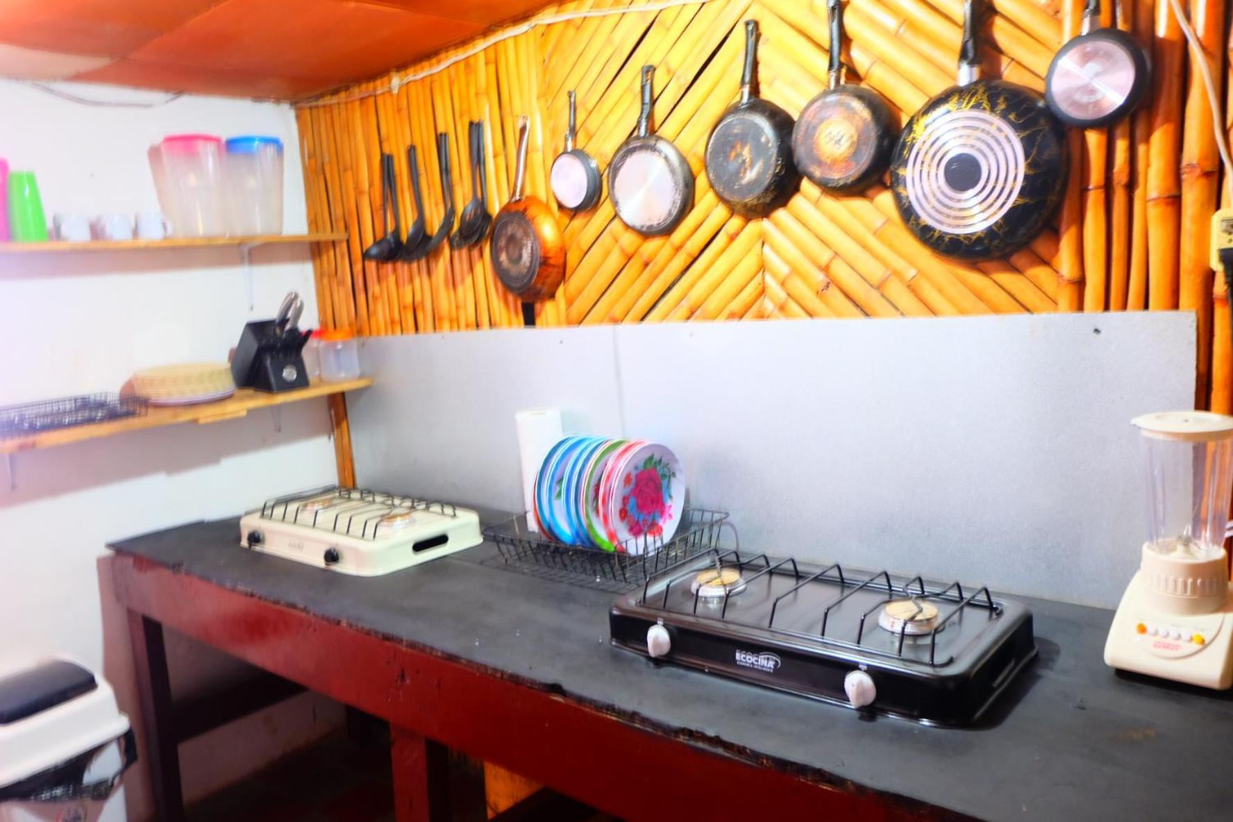 Deakachimba Hostel กรานาดา ภายนอก รูปภาพ