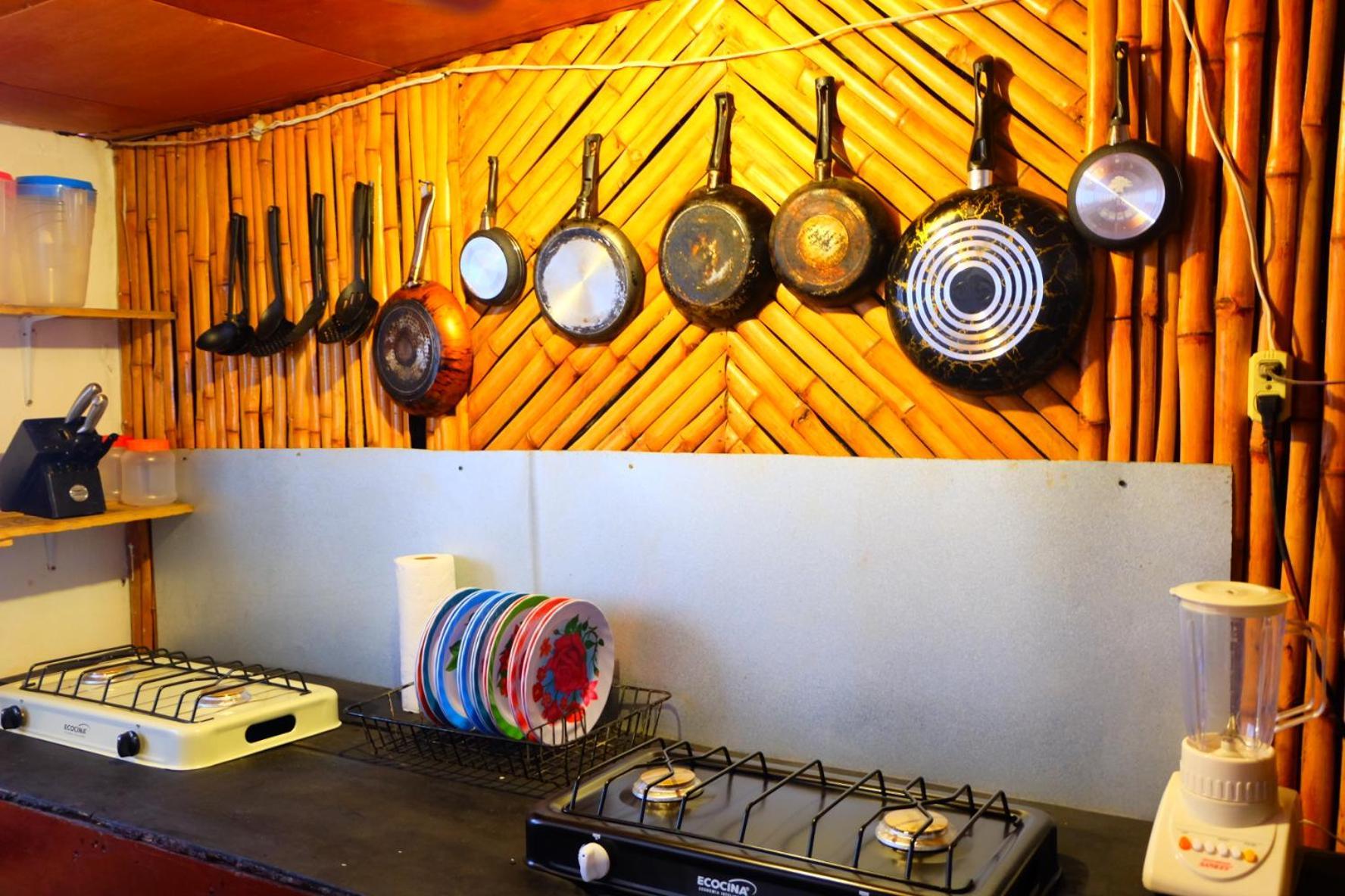 Deakachimba Hostel กรานาดา ภายนอก รูปภาพ