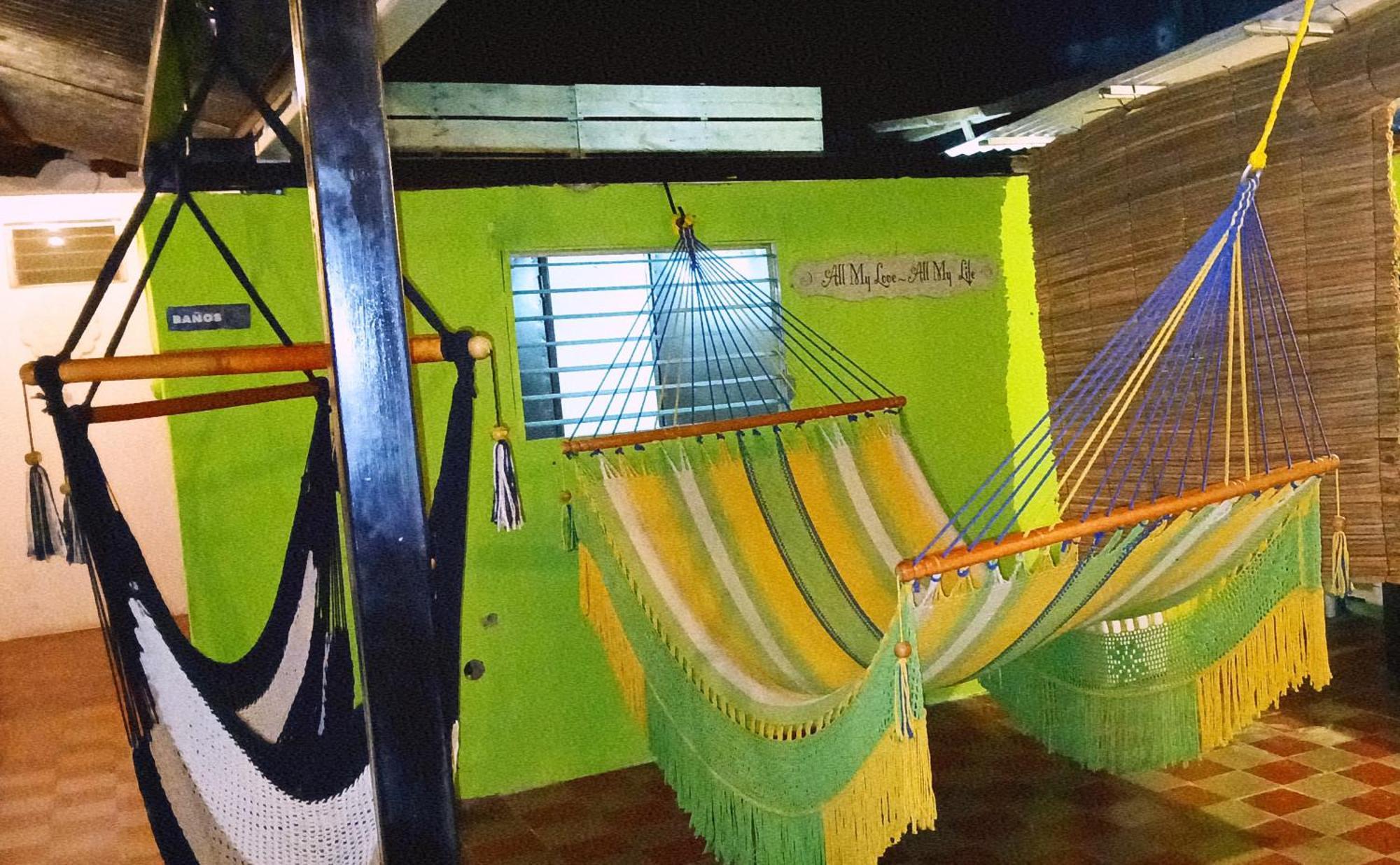 Deakachimba Hostel กรานาดา ภายนอก รูปภาพ